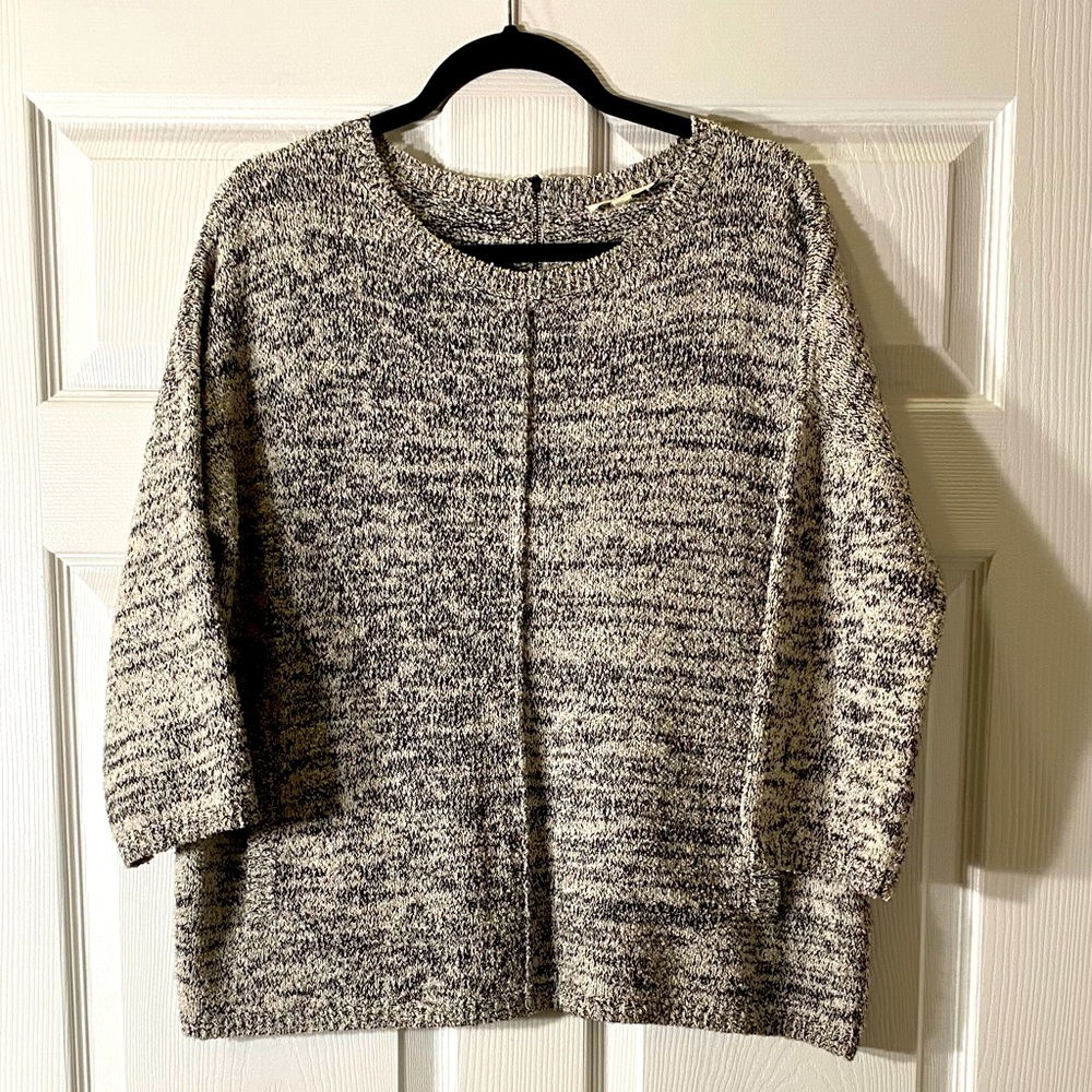 Eileen Fisher Black And Bone Ballet Neck Box Top